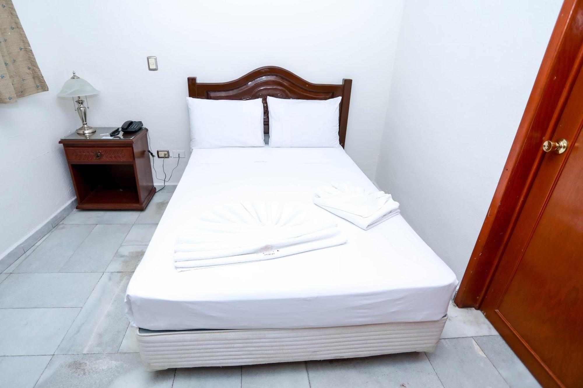 Hotel Avenida קנקון מראה חיצוני תמונה