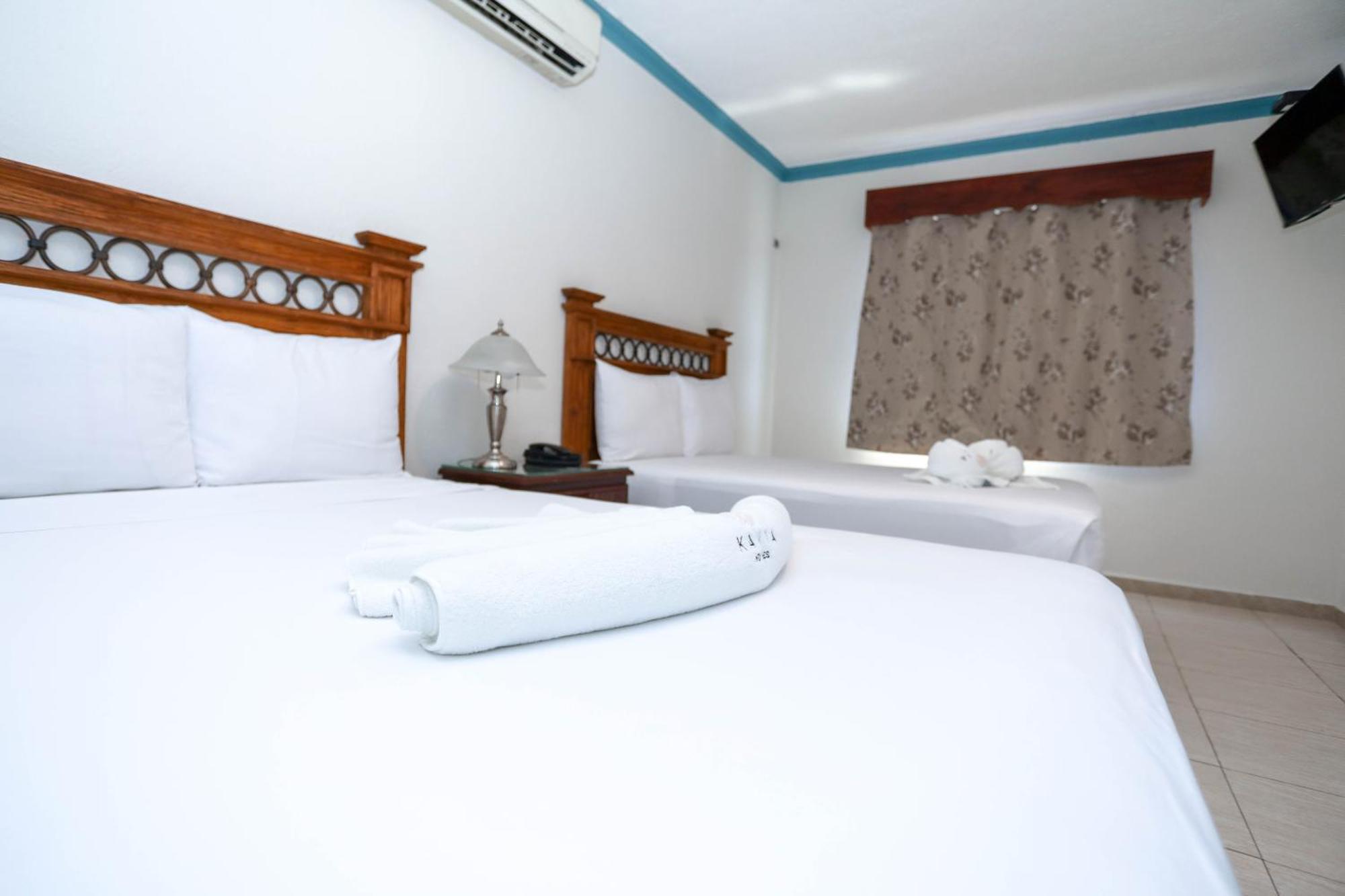 Hotel Avenida קנקון מראה חיצוני תמונה