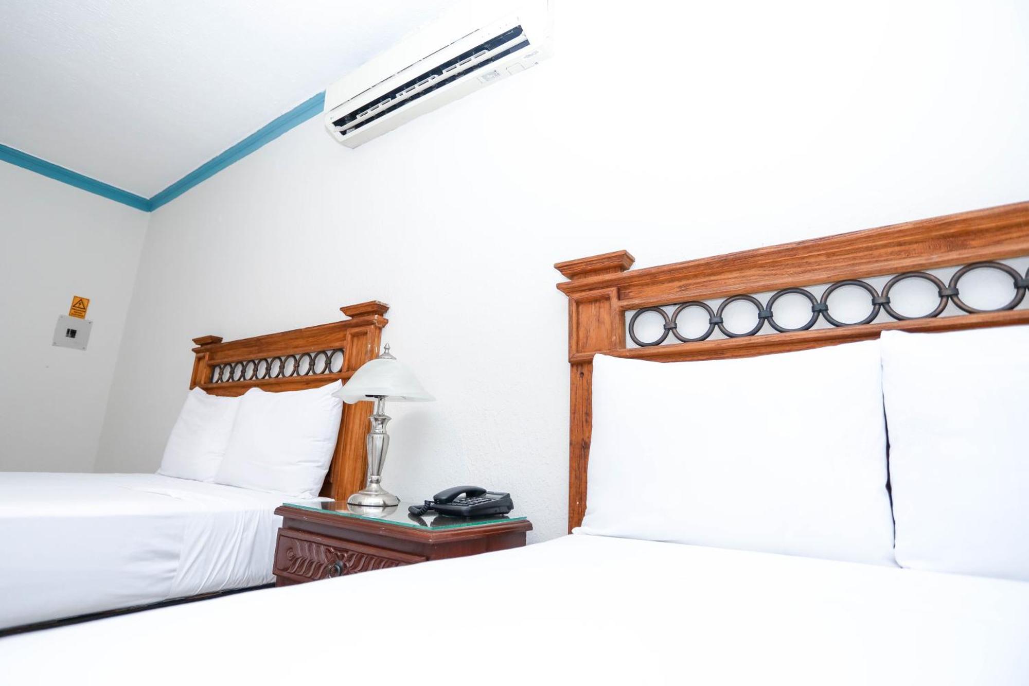 Hotel Avenida קנקון מראה חיצוני תמונה