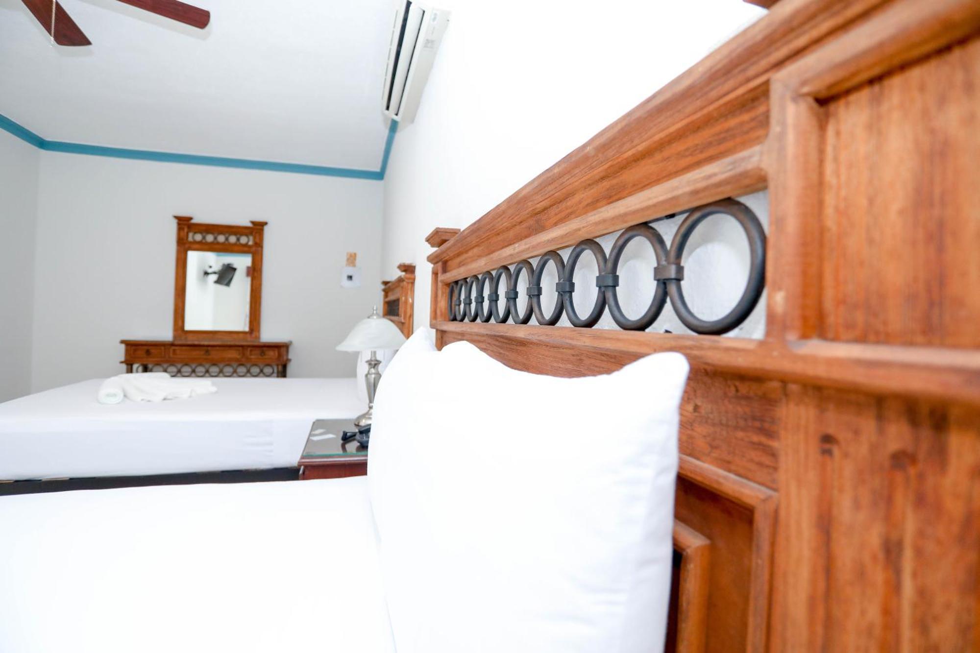 Hotel Avenida קנקון מראה חיצוני תמונה