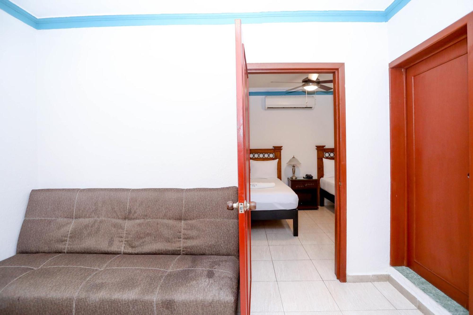 Hotel Avenida קנקון מראה חיצוני תמונה