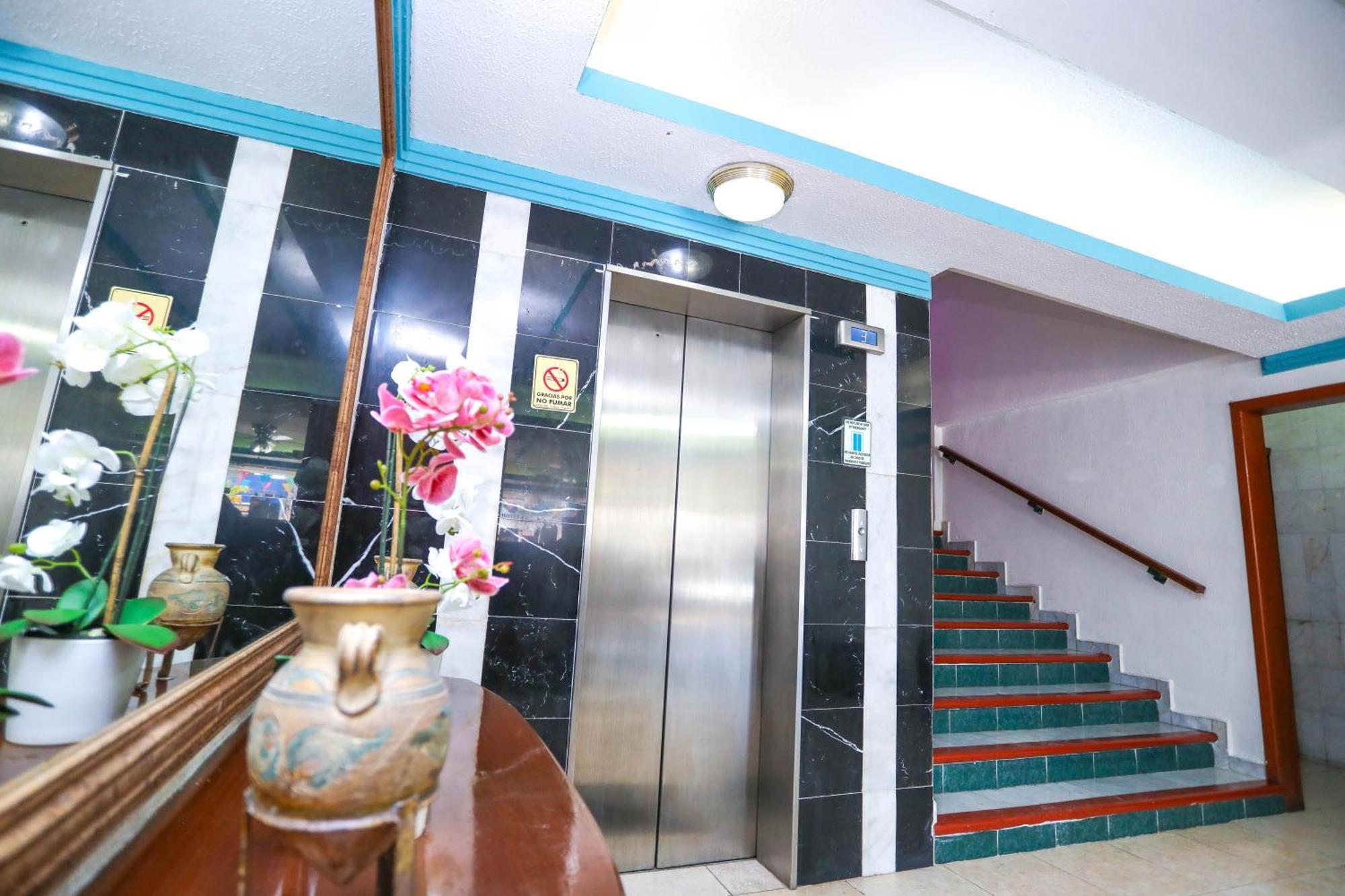 Hotel Avenida קנקון מראה חיצוני תמונה